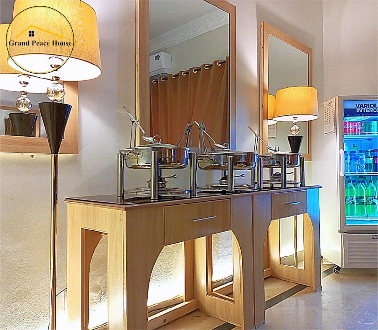 イスラマバード Grand Peace House I Bed & Breakfast エクステリア 写真